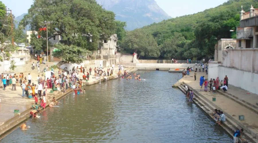 દામોદર કુંડ -જુનાગઢ